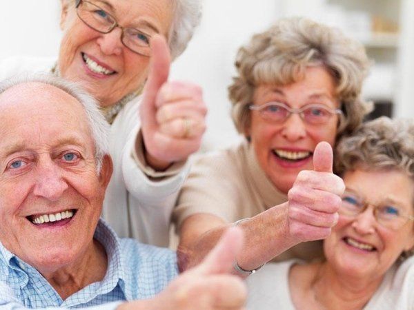 Anziani che sorridono