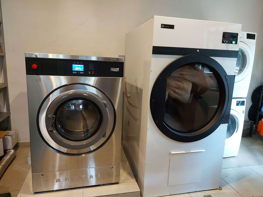 NEGOCIO DE LAVANDERÍA E INSUMOS