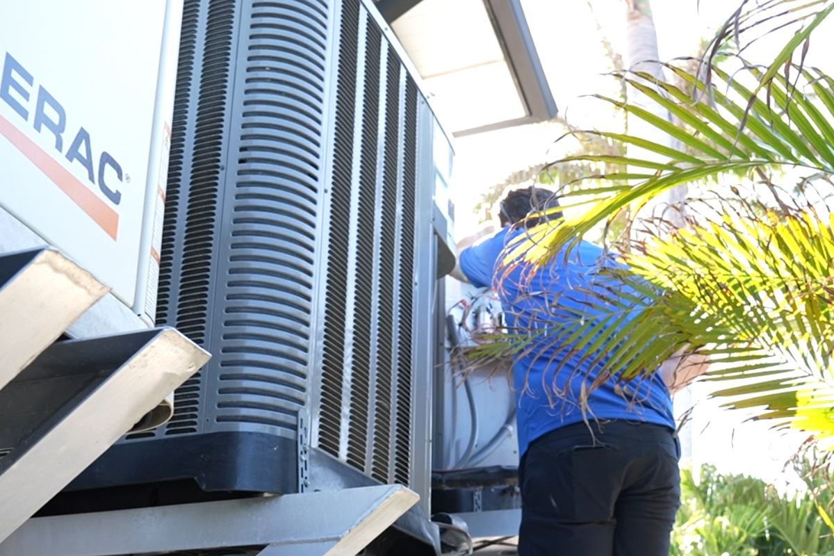 The Age When AC Systems Become More Expensive to Maintain