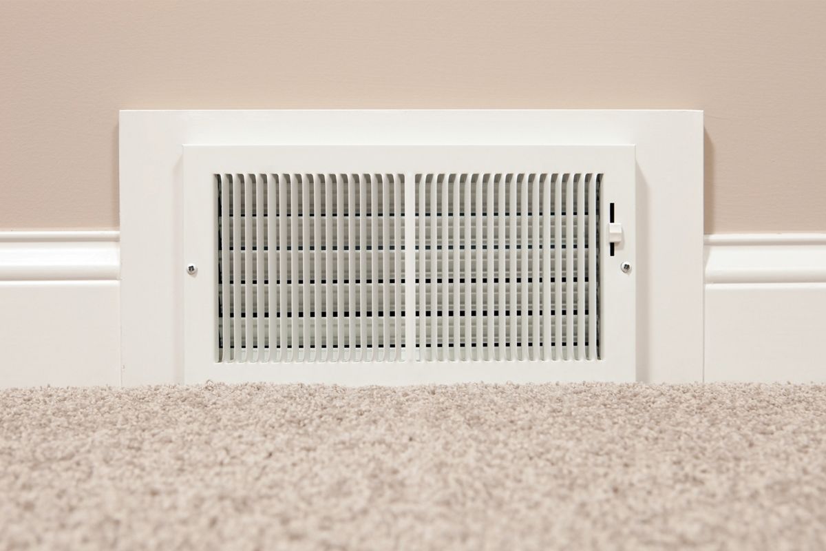 What Causes Low Airflow From AC Vents