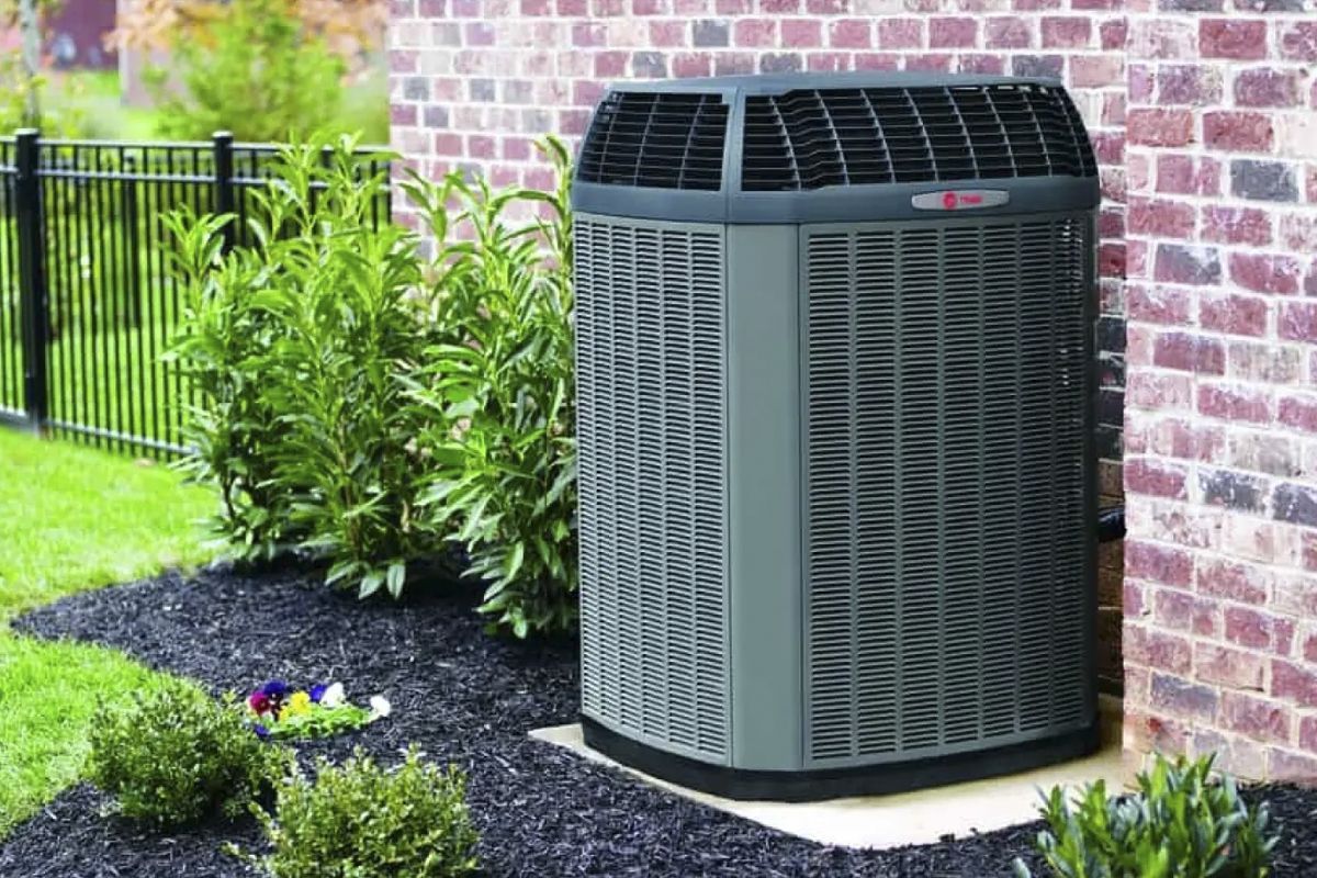 Maintaining High-Performance Trane AC Units