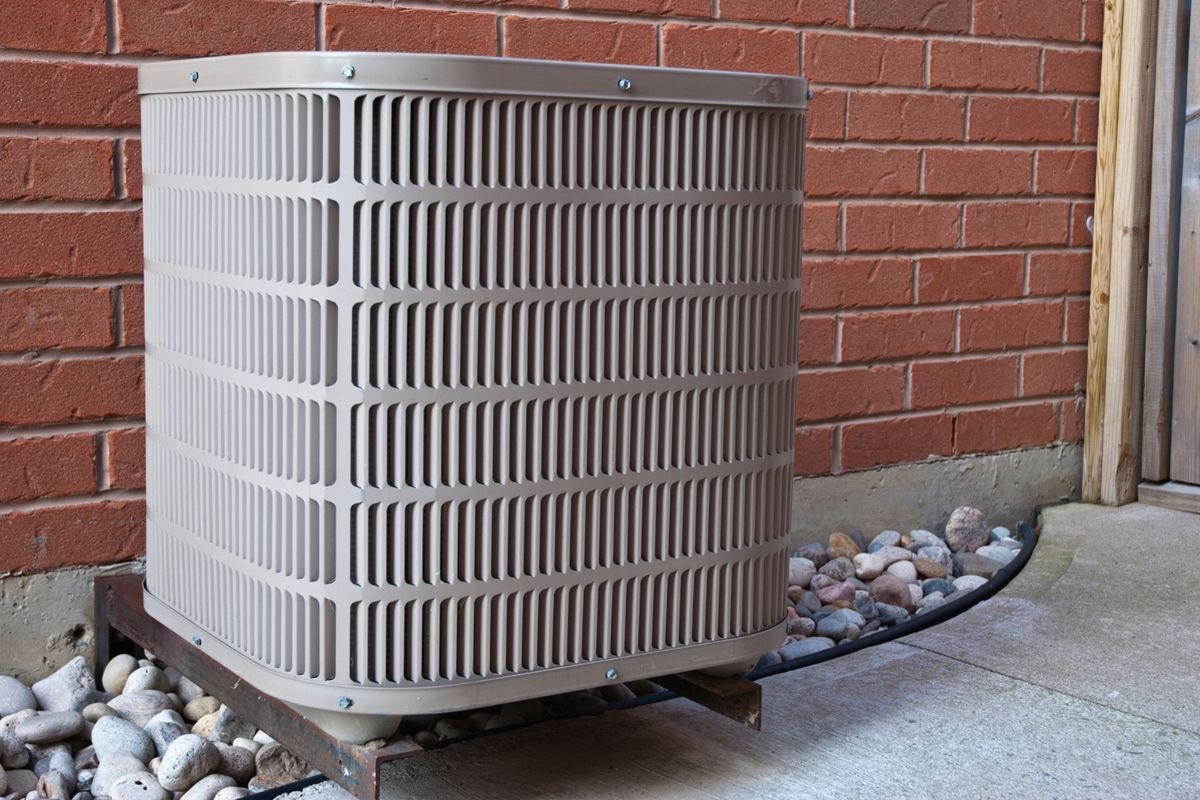 Is It Safe to Run My AC If It’s Making Noise