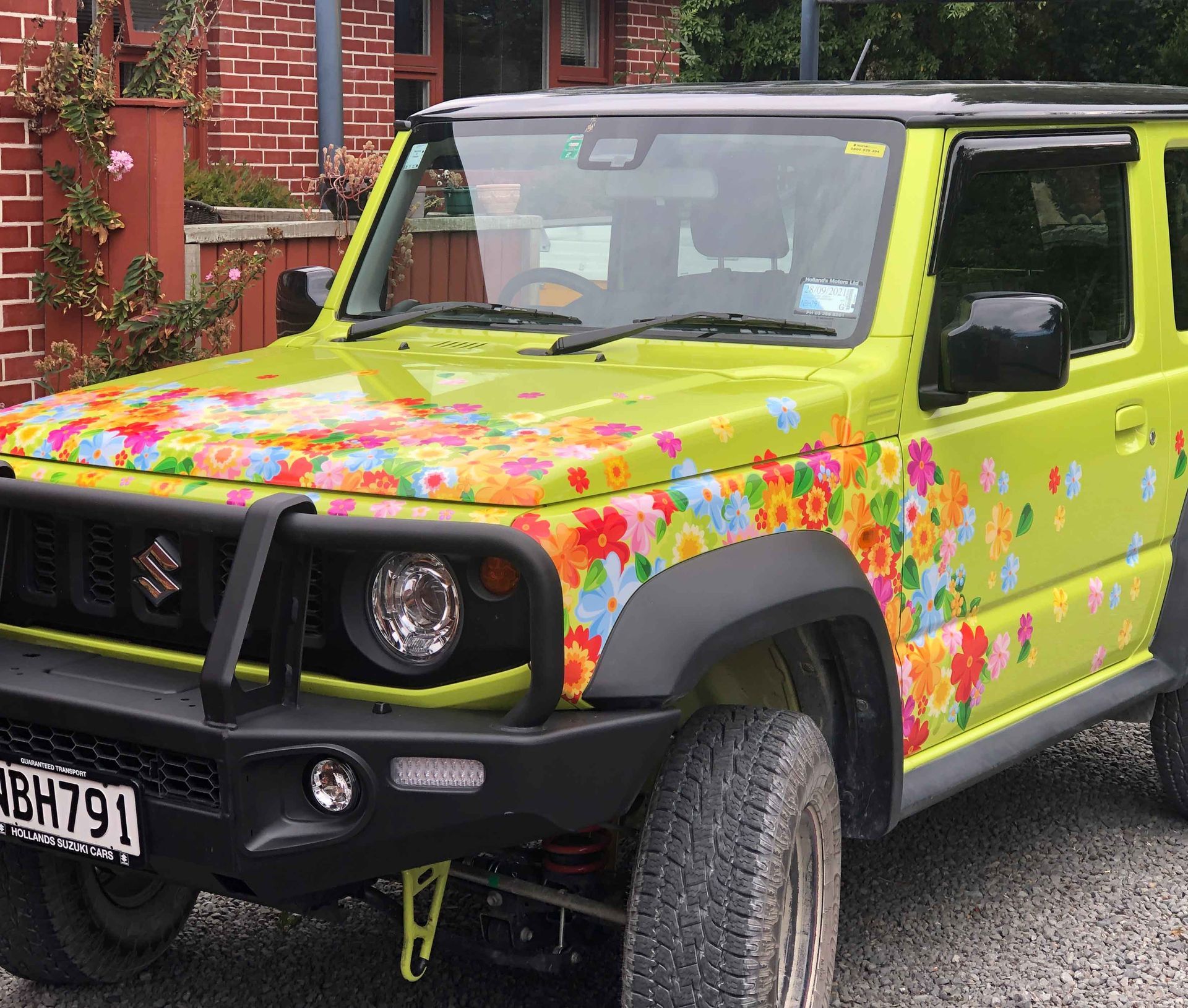 Wrap, cut out lettering, full color print, vehicle signs, logo printing