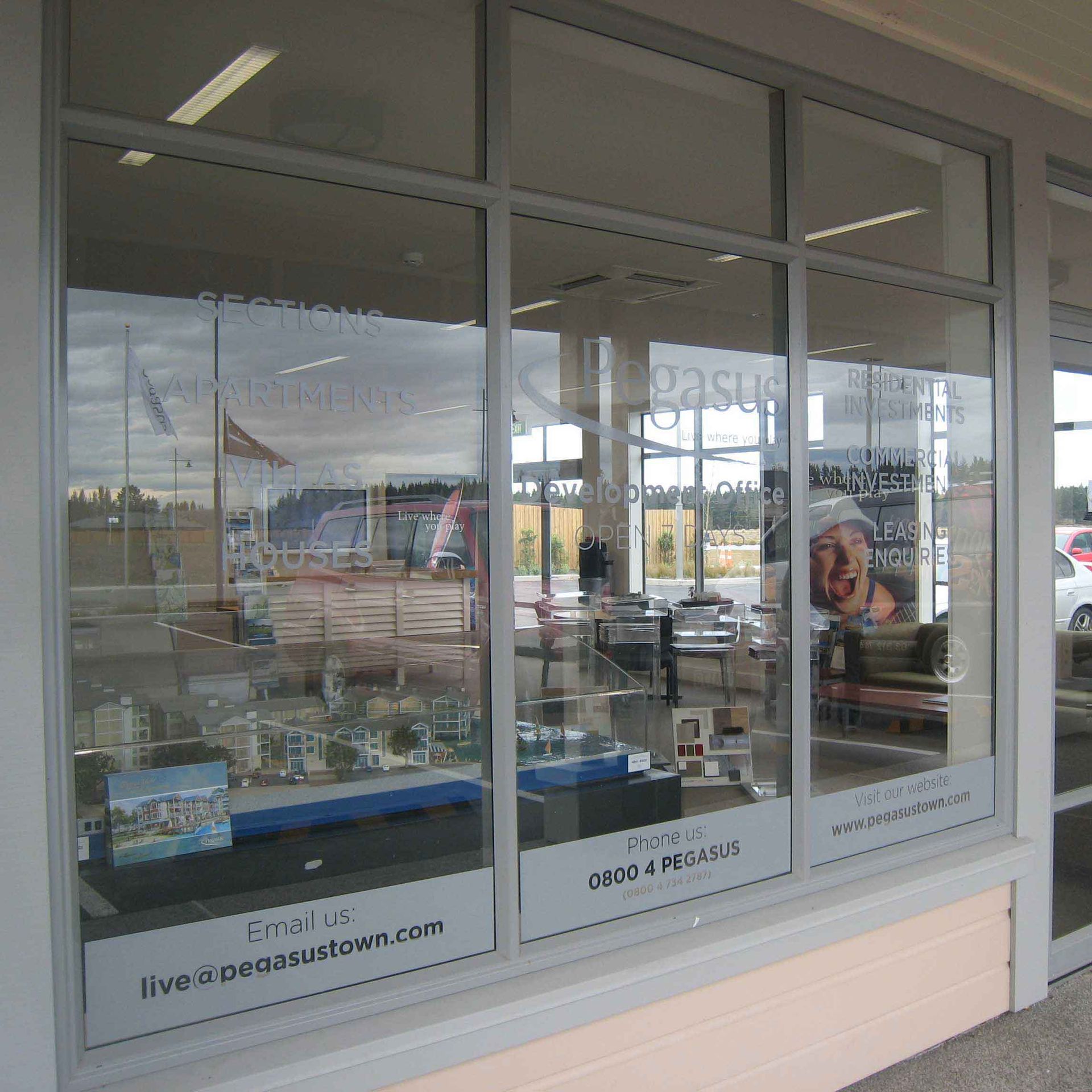 Retail shop advertising film-tint