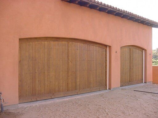 2 Different Sized Single Garage Doors - Garage Doors in Glendale, AZ