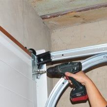 Garage Door Sales and Installation — Guaranteed Door Service, Inc. Garage Door Sales and Installation — Guaranteed Door Service, Inc.