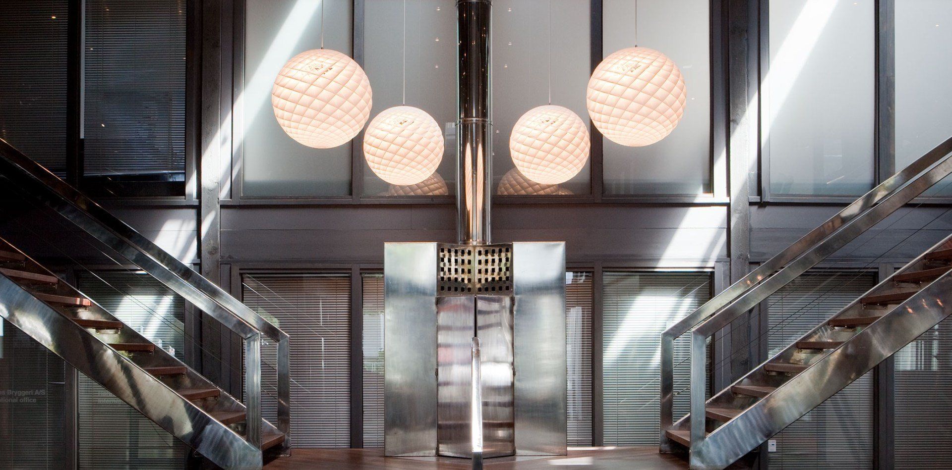 louis_poulsen_gallery_2