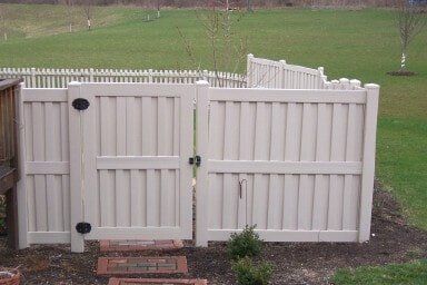 Half Body PVC Fence | Harrisburg, PA | Tyson Fence Co.