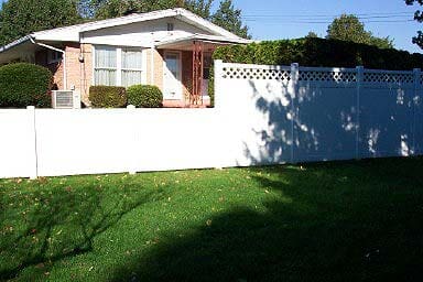 White PVC In Front Of The House | Harrisburg, PA | Tyson Fence Co.