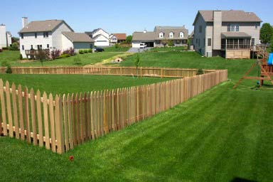 Colonial Wood Picket Fences | Harrisburg, PA | Tyson Fence Co.