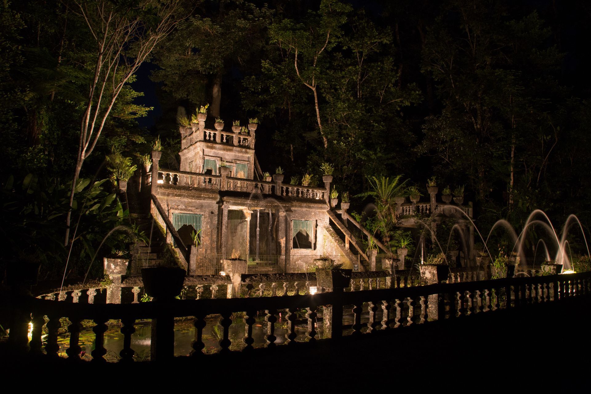 The Iconic Paronella Park Castle on a night tour
