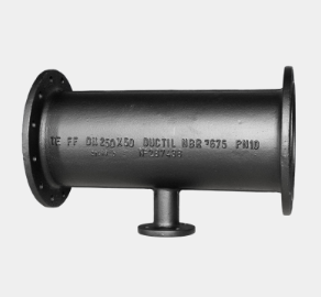 Tê com Flanges