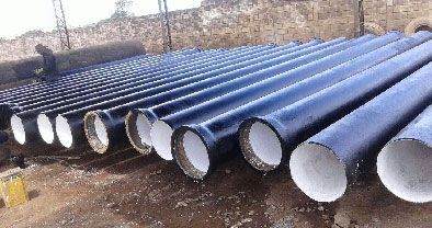 Tubo com flanges em ferro fundido