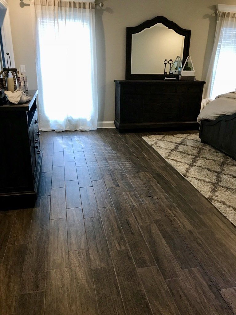 Room with Dark Wood Floor — Muscle Shoals, AL — Ultra LLC
