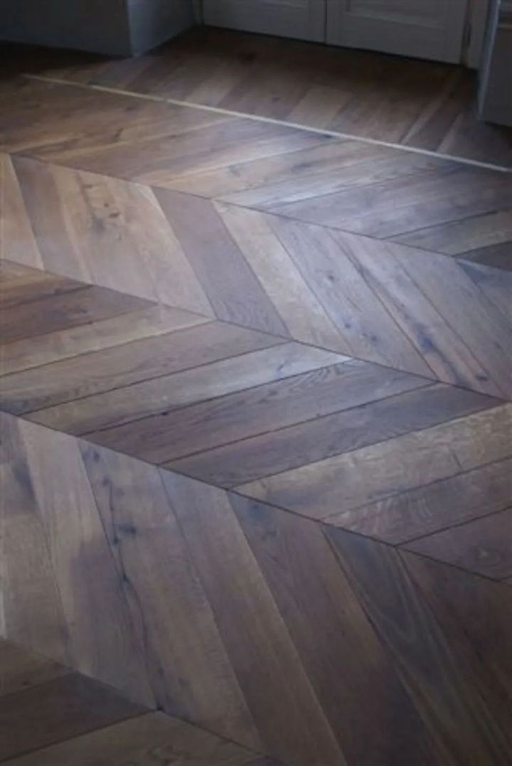 Levigatura pavimenti in legno massello a Cuneo