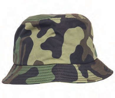 Ένα καπέλο τύπου κουβά με σχέδιο καμουφλάζ πάνω του