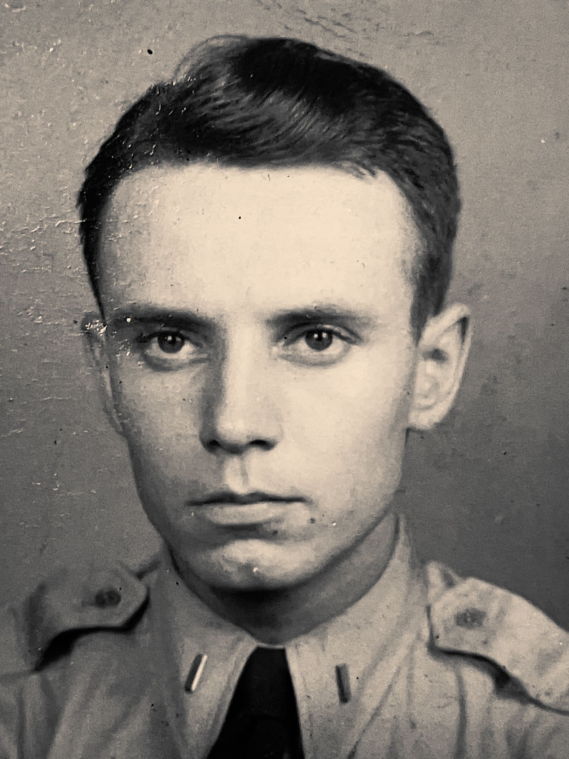 A black and white photo of Richard Francis Shepherd  in a military uniform and tie. Richard Shepherd, 1st Lieutenant, United States Air Force 
(1929-2022), Fairview Cemetery Westfield, NJ