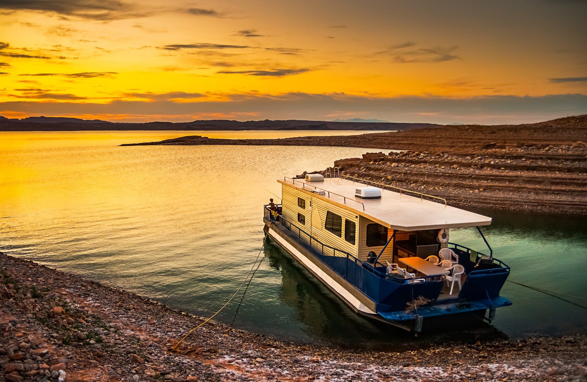 boat moored in Arizona lake