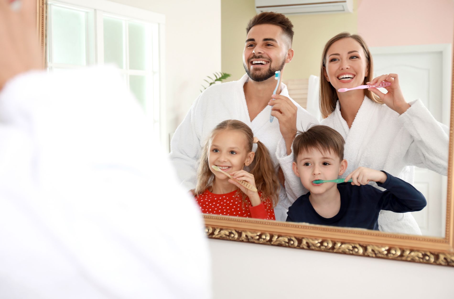 toothbrush with family