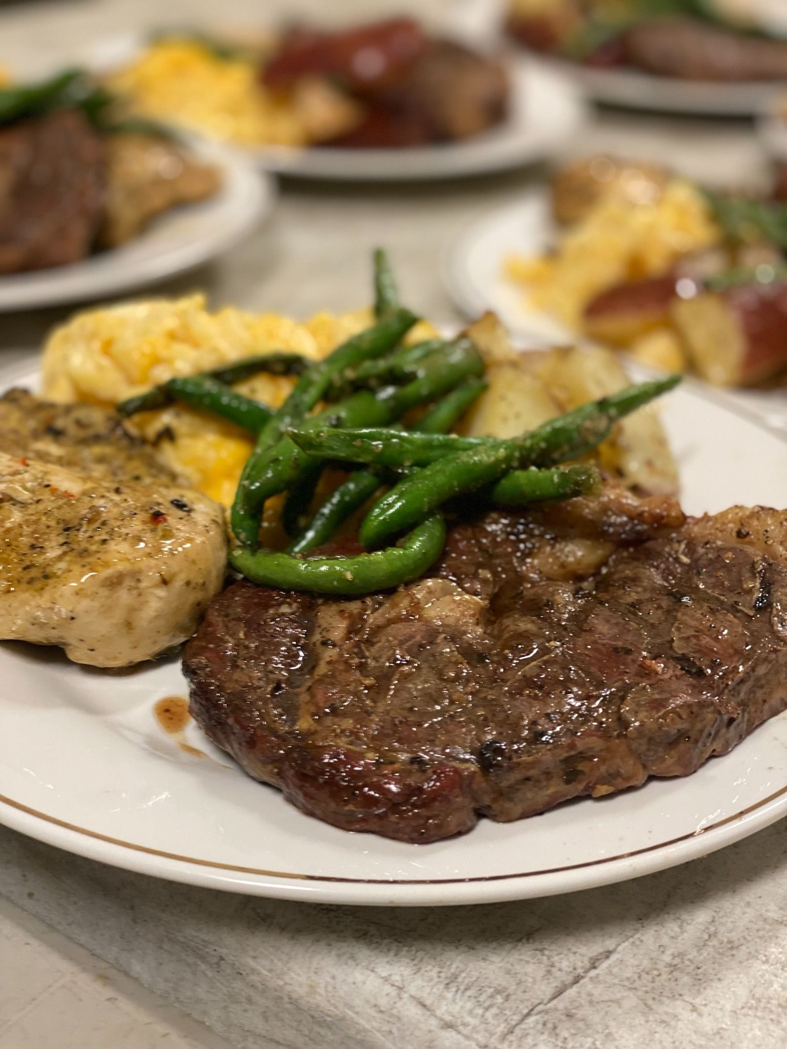 plated steak and green beans