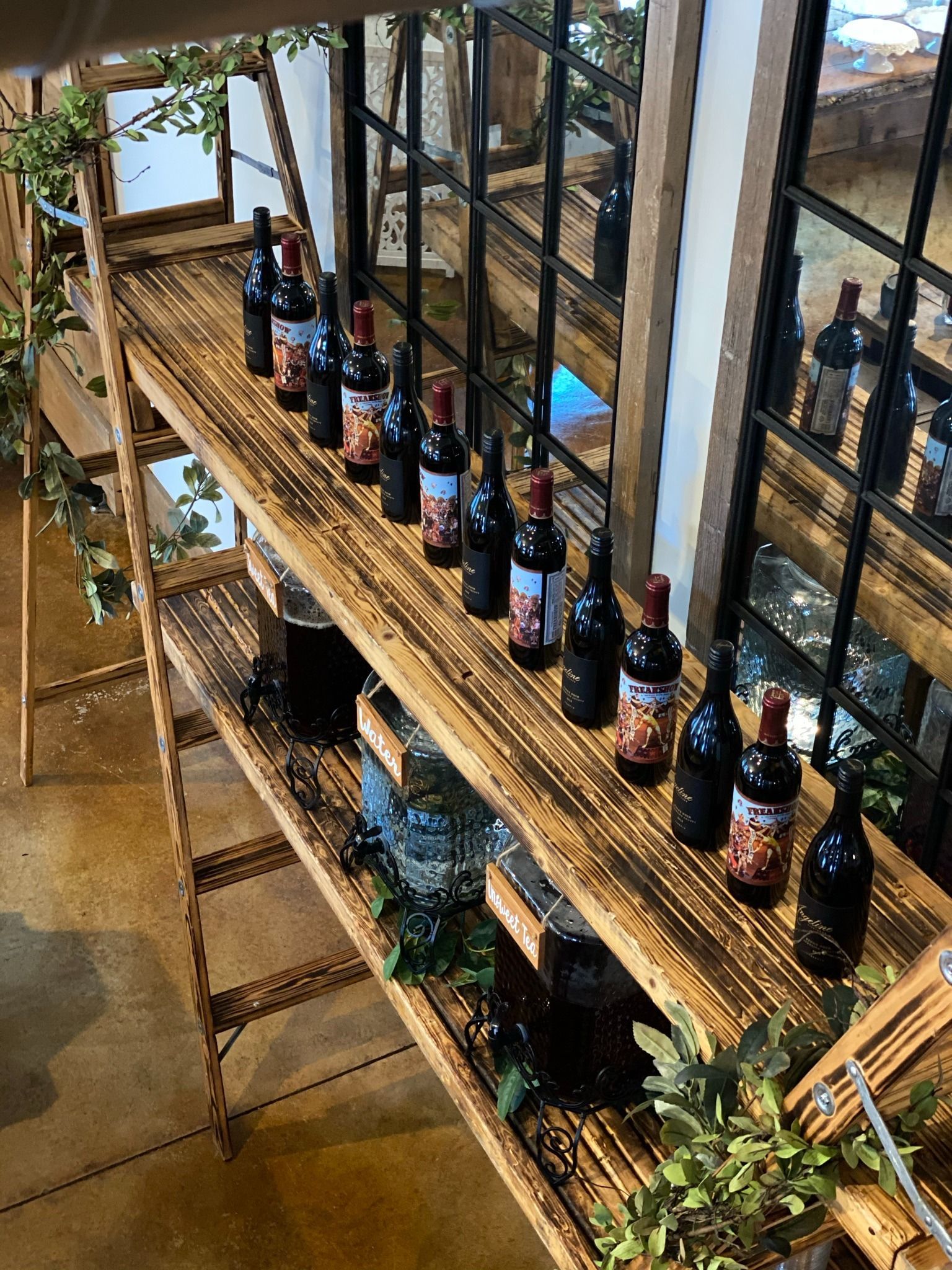 wine bar for wedding