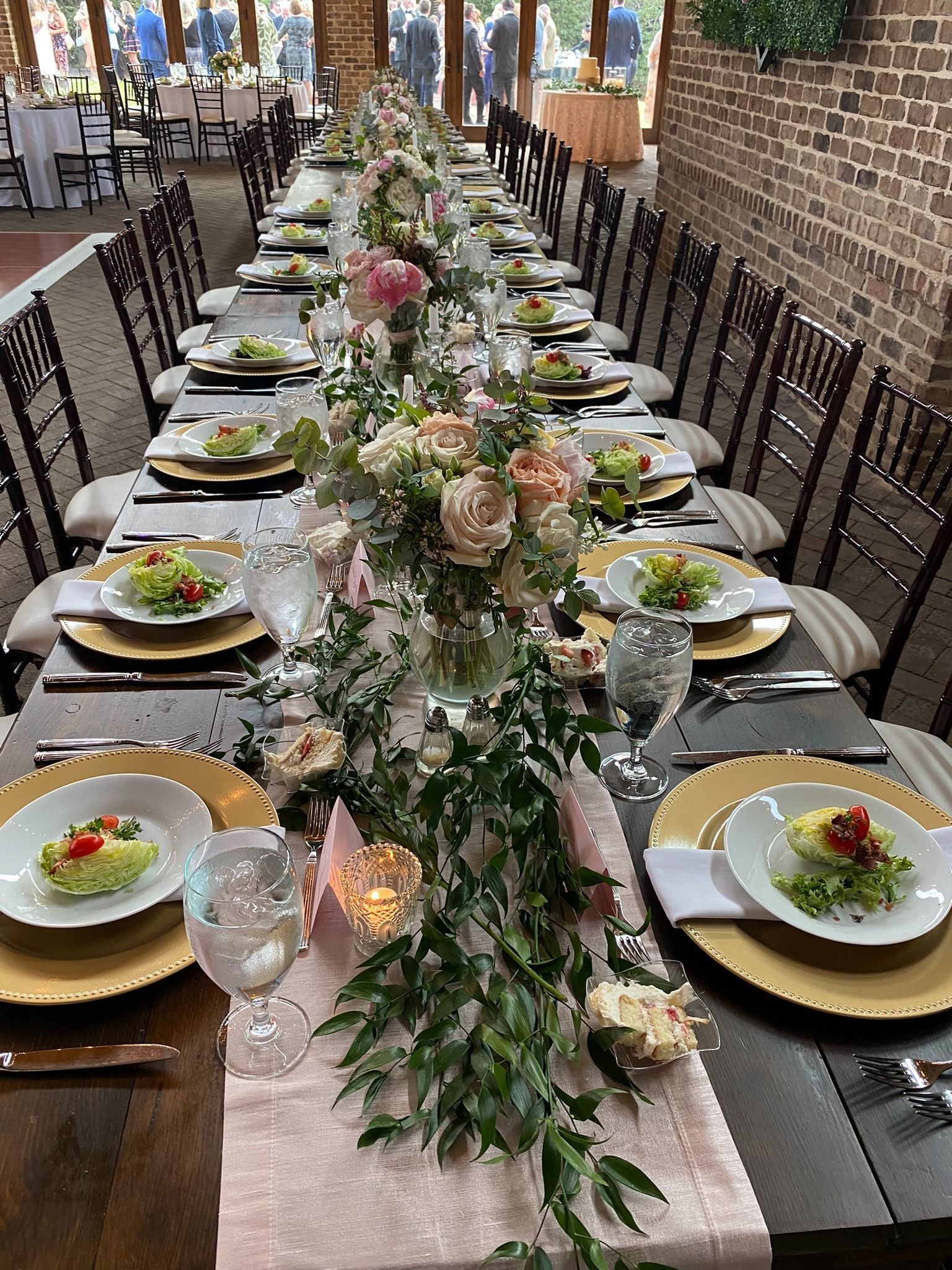 wedding reception place settings