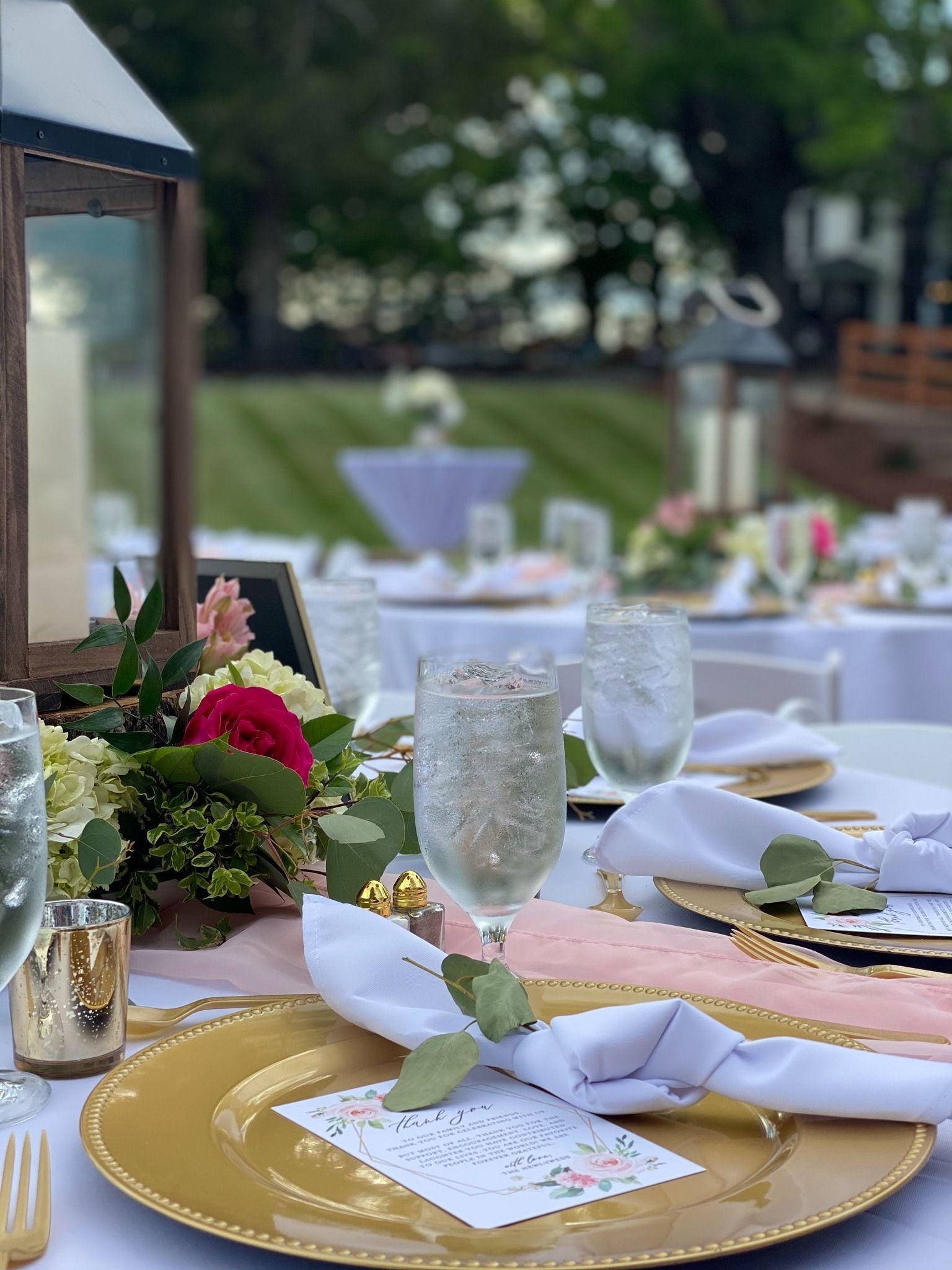 wedding reception tablescape
