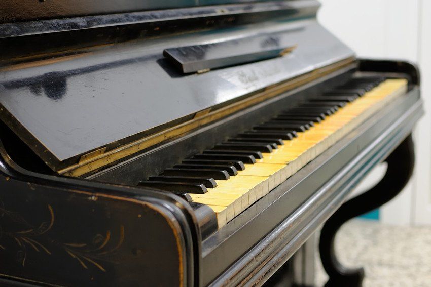 Piano repair services