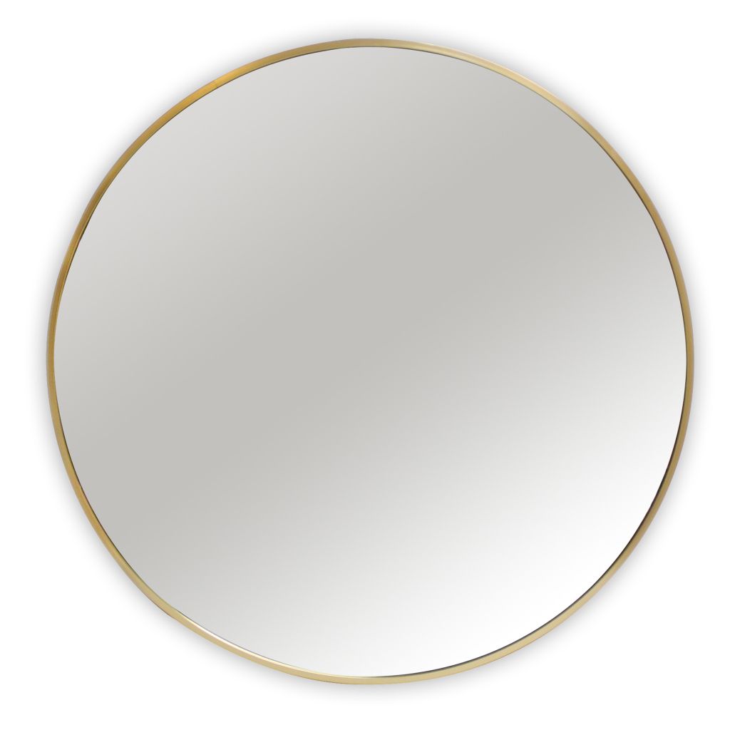 Een ronde wandspiegel met een dunne, metallic goudkleurige lijst tegen een effen achtergrond.