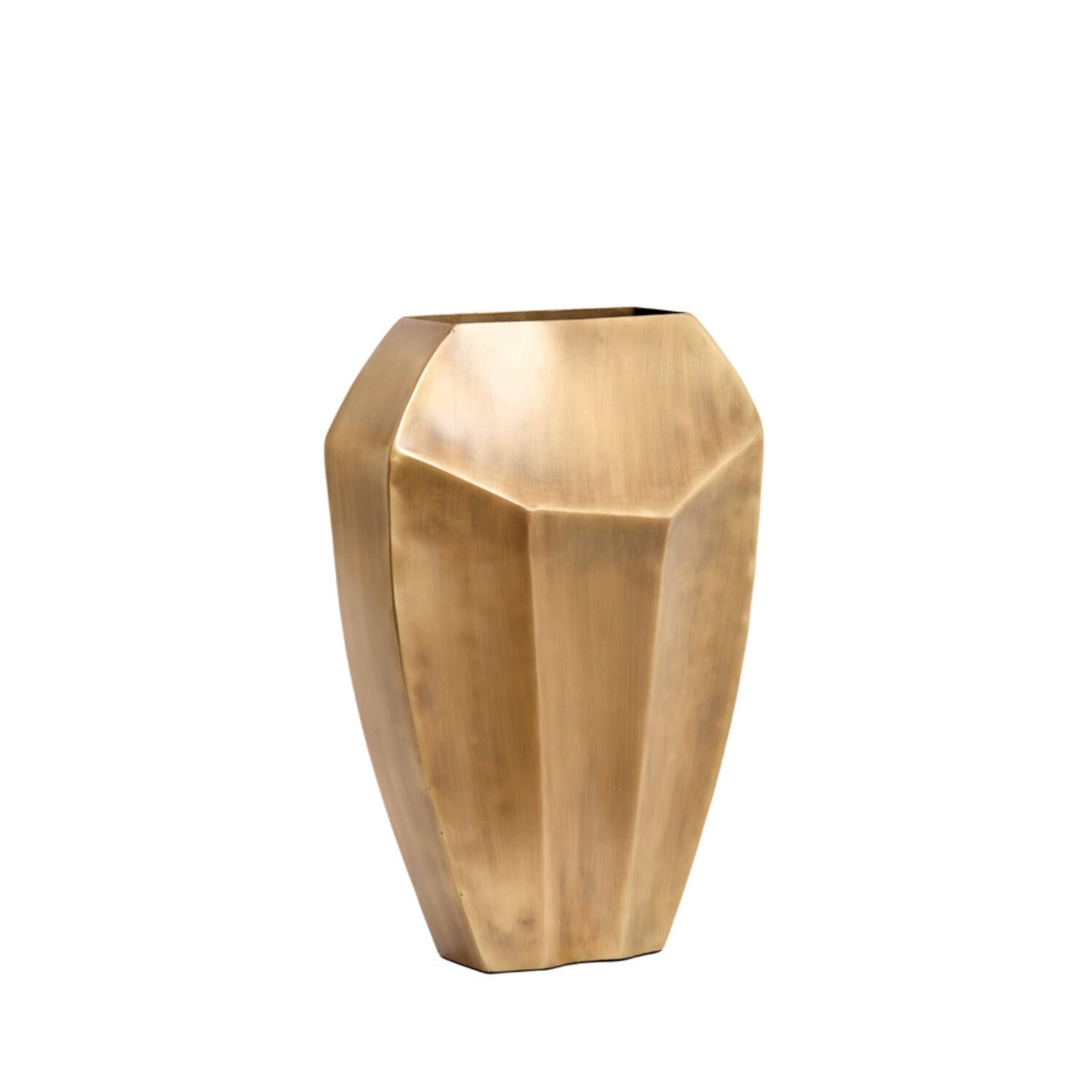 Bronskleurige geometrische vaas met een breed, hoekig ontwerp.