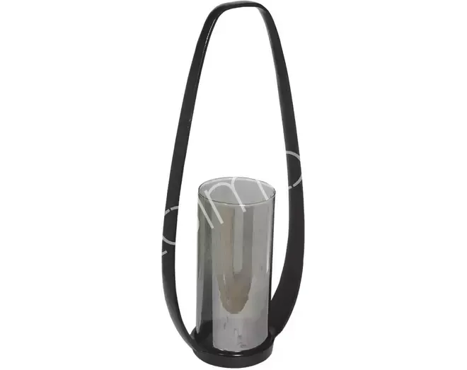 Zwarte lantaarn met handvat en cilindrische glazen kaarsenhouder.