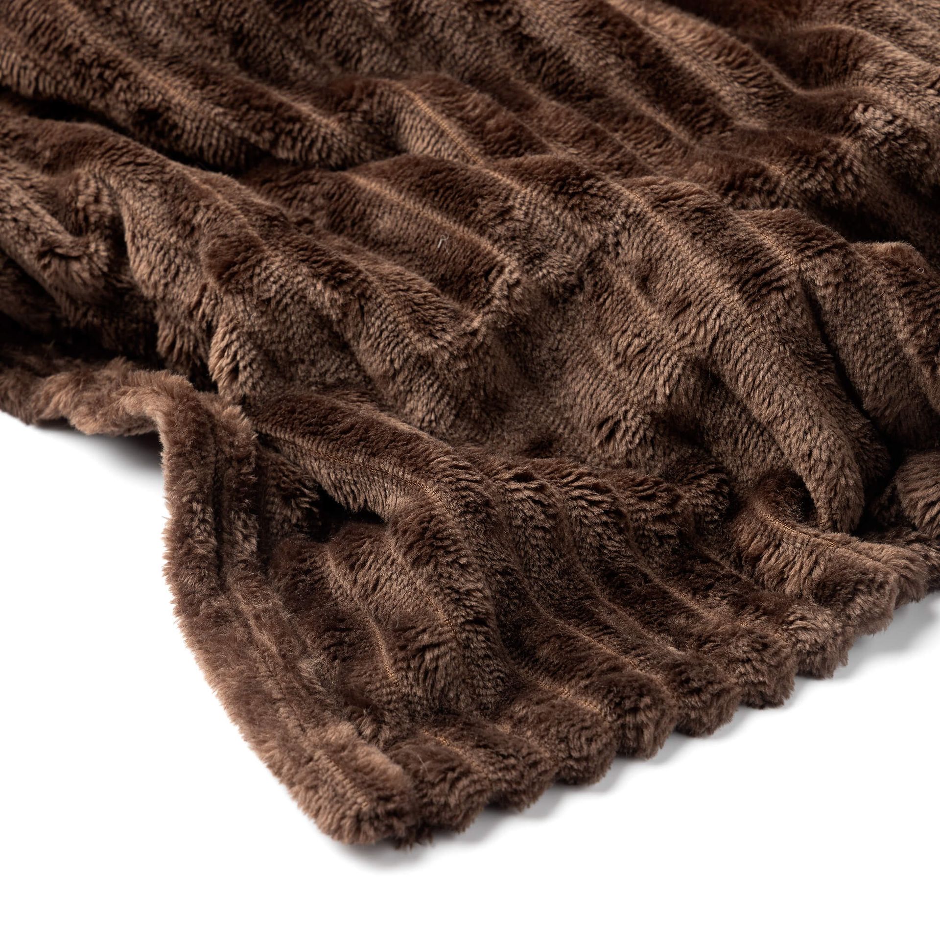 MARTHY - plaid 140x180 cm - ribfluweel - gerecycled - Chocolate Martini - bruin