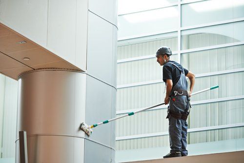 Expert doing the cleaning at a commercial space 