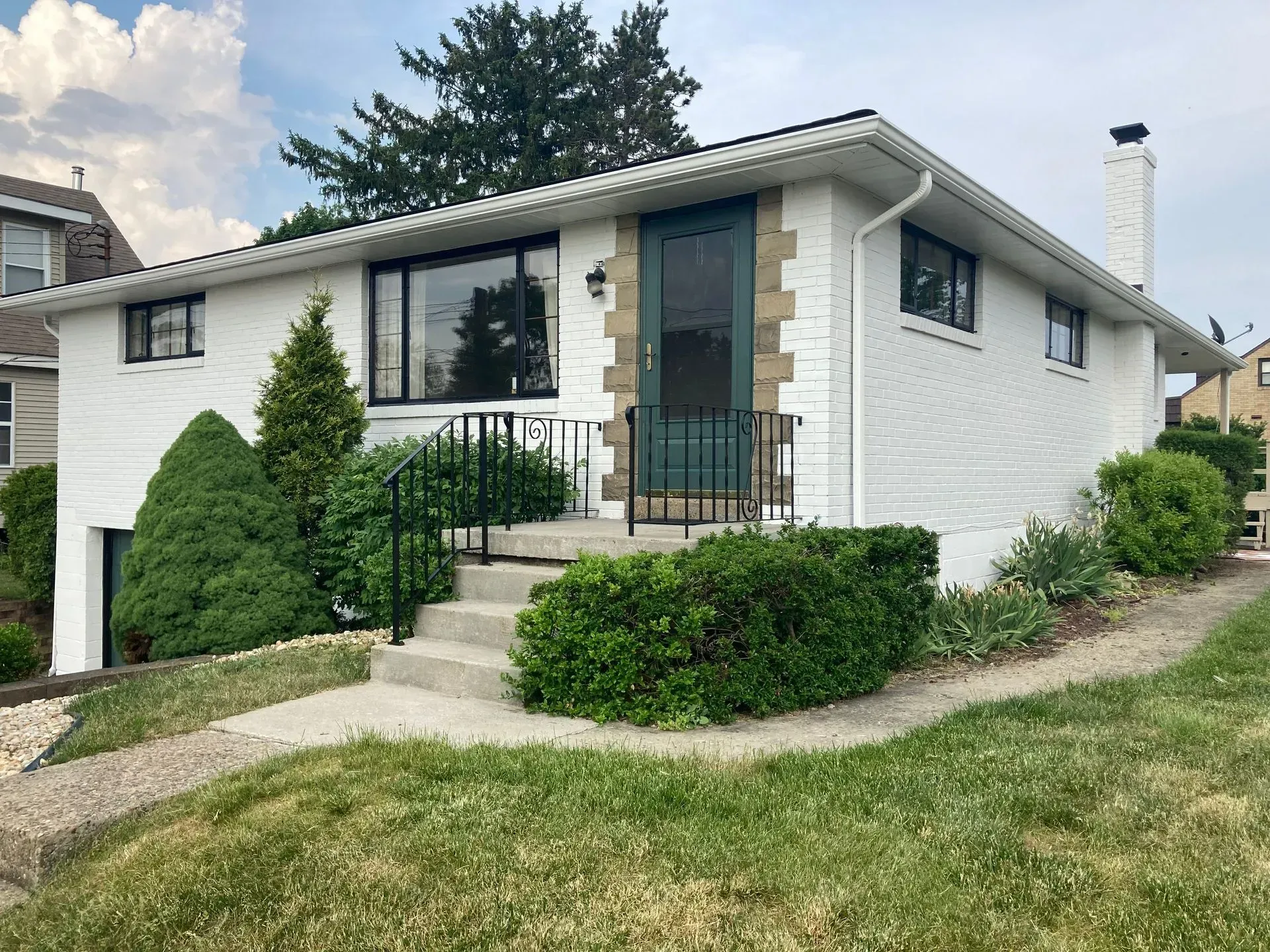 Get extrior painting in Lancaster, PA with VZ Painting