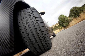 Tyre grip on the road