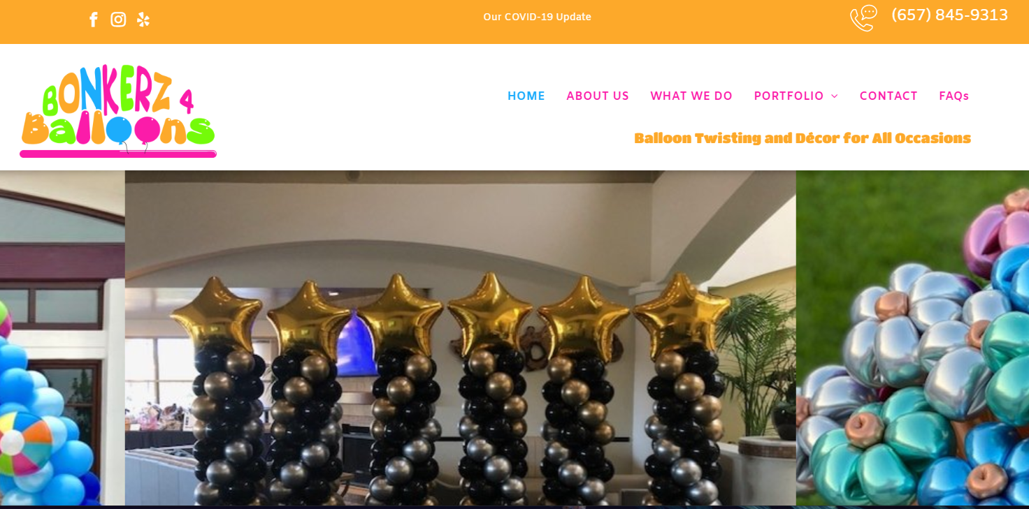Bonkerz 4 Balloons website featuring balloon decorations: columns with gold stars, blue and teal sculptures.