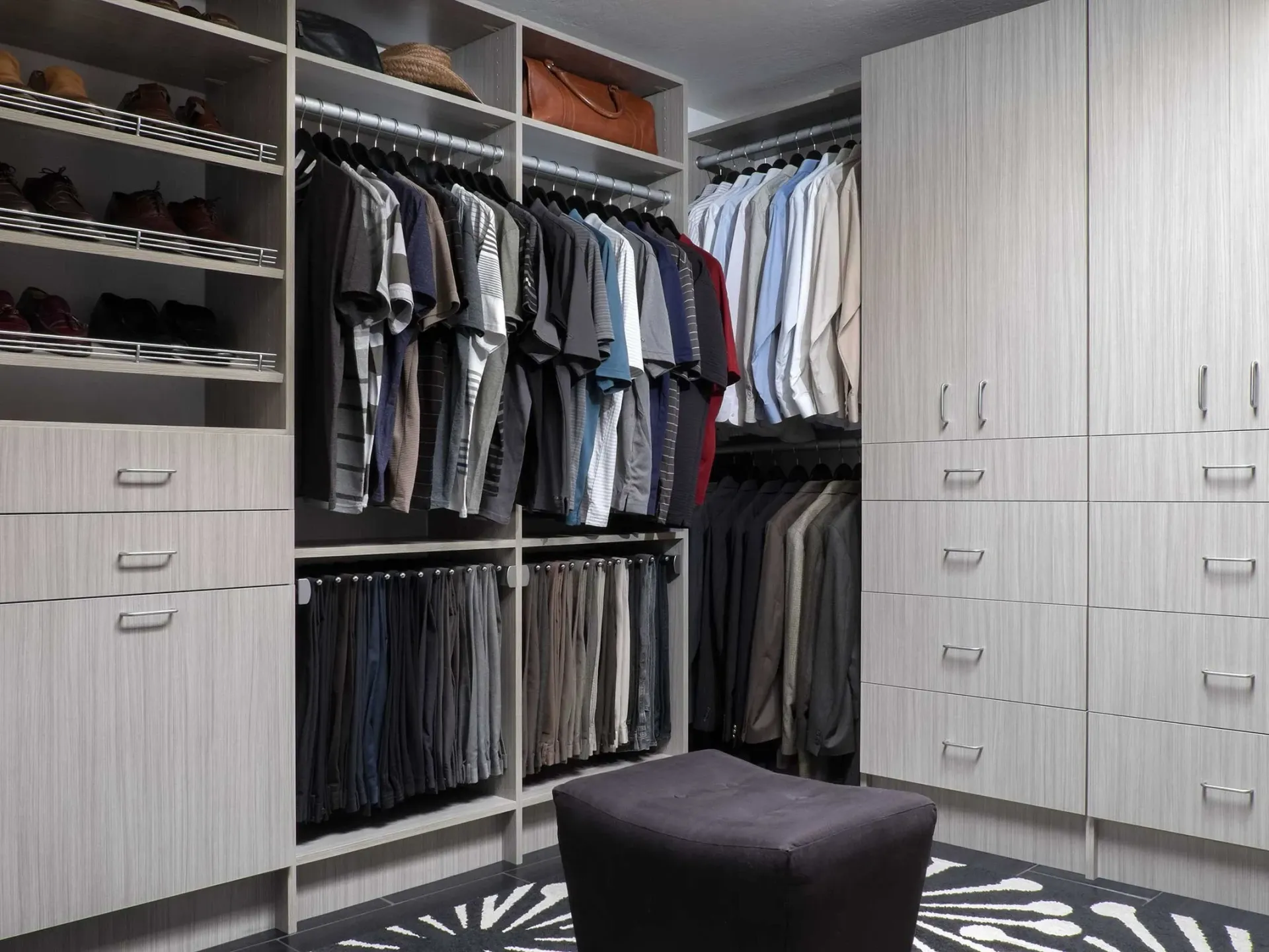 Get Organized and Make the Most of Your Space - Top 6 Reasons to Unlock the Benefits of Custom Close