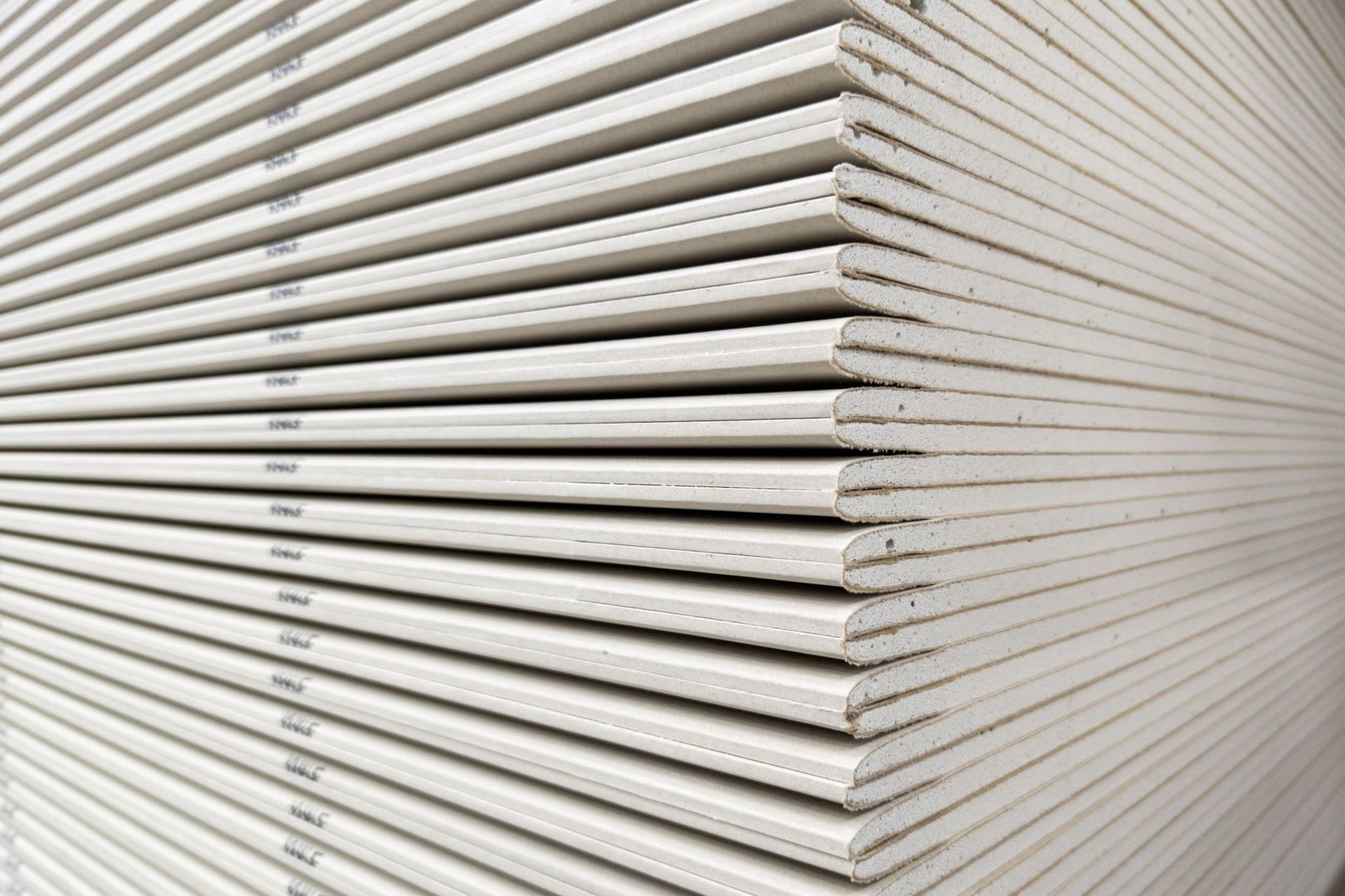 EDILBRUNO - MATERIALI EDILI - FERRAMENTA