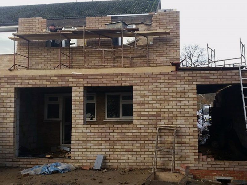 Walling and brickwork