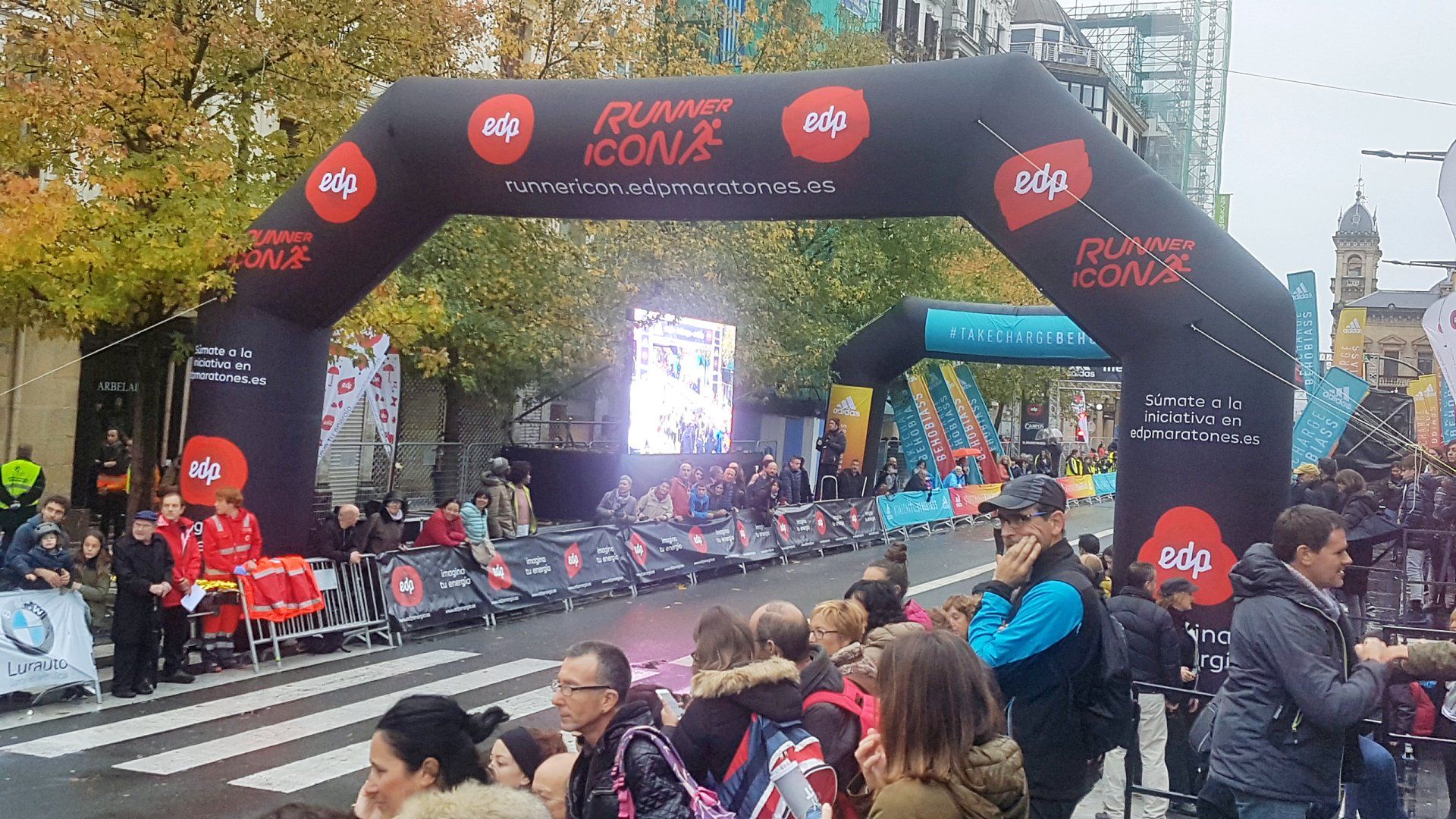 arco hinchable maraton