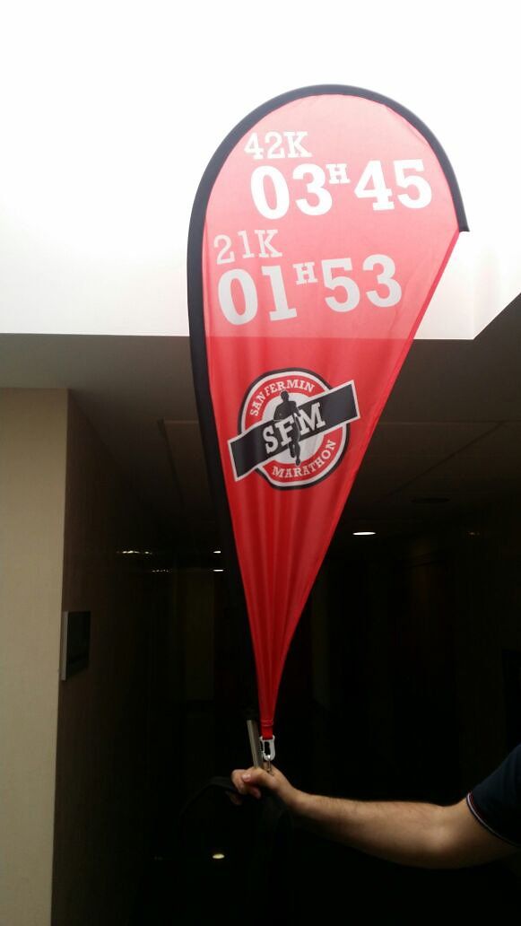 bandera liebre pamplona