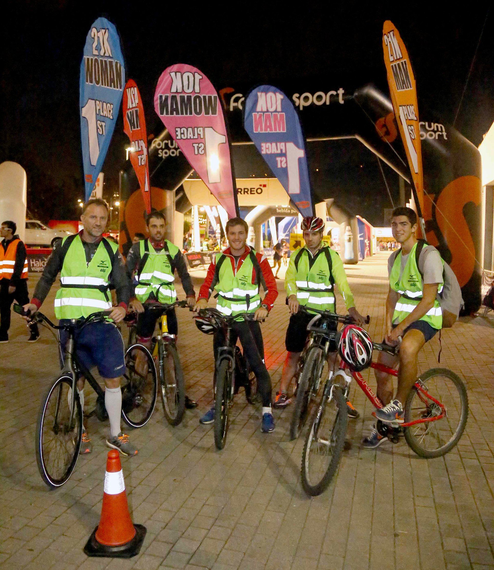 banderas liebres bicis bilbao