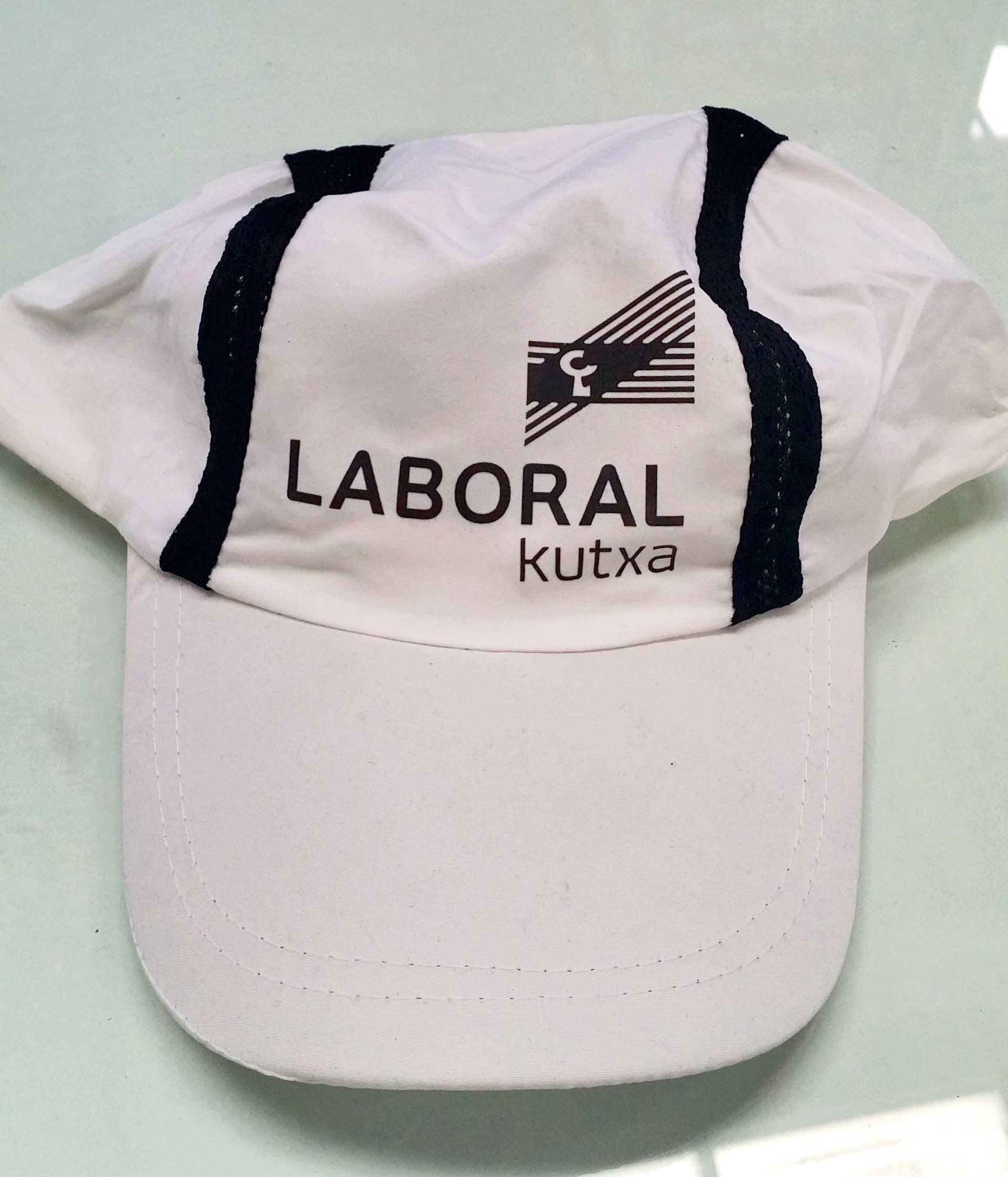 gorra tecnica