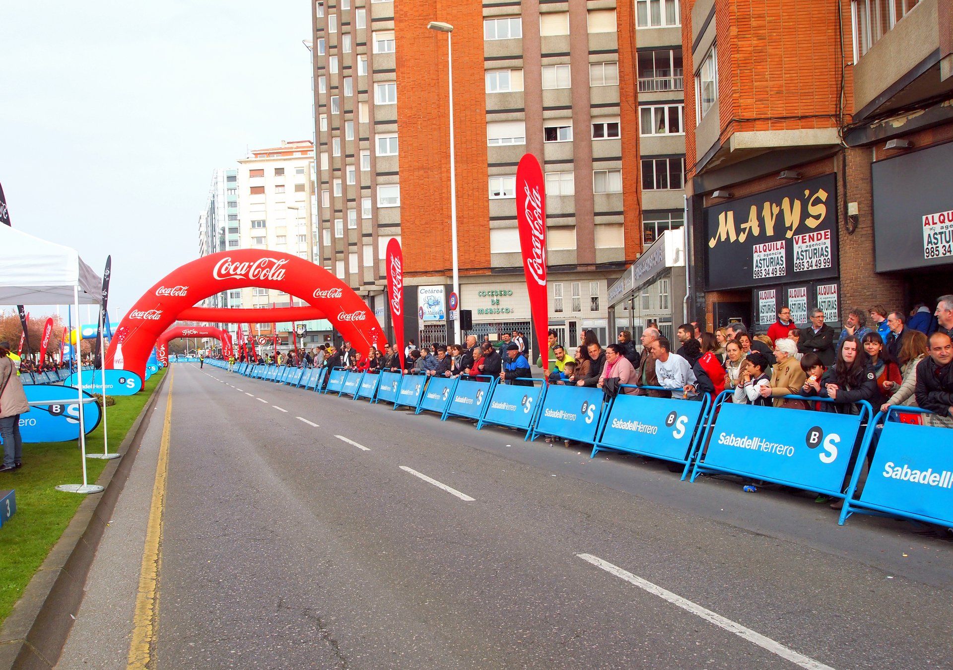 vallas meta ciclismo