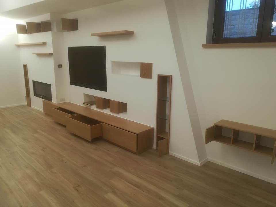 parete attrezzata legno