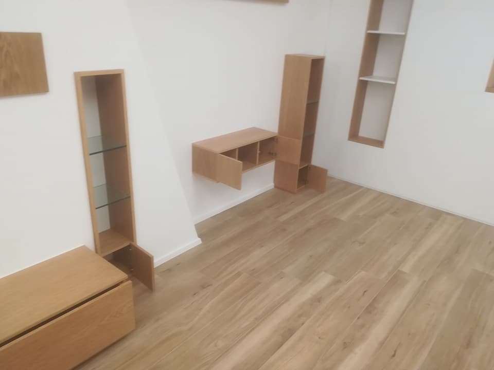 parete attrezzata legno