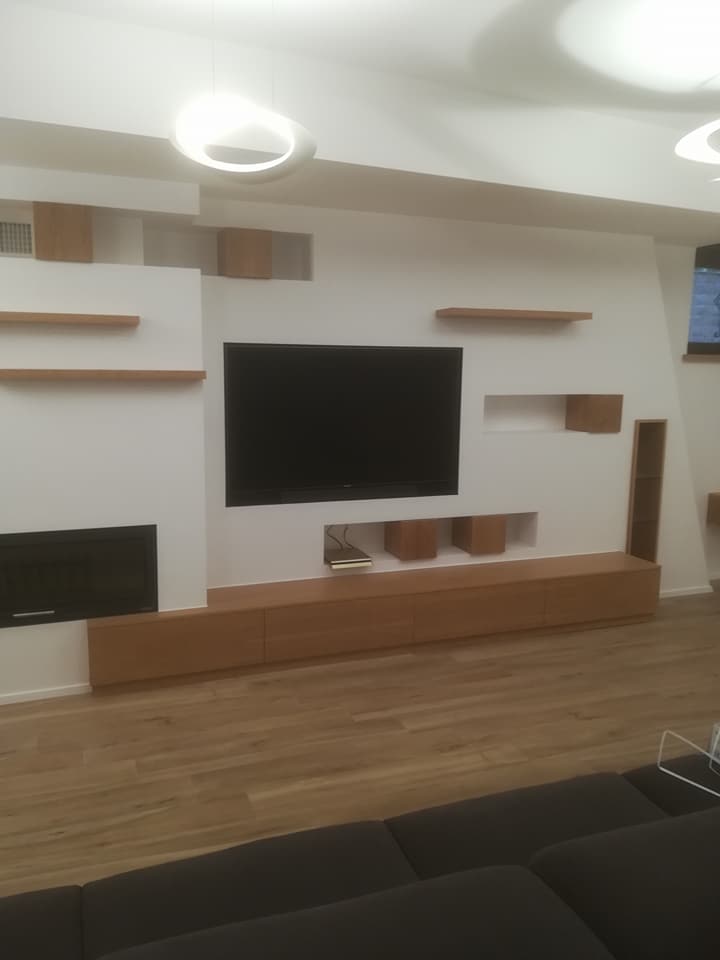 parete attrezzata legno