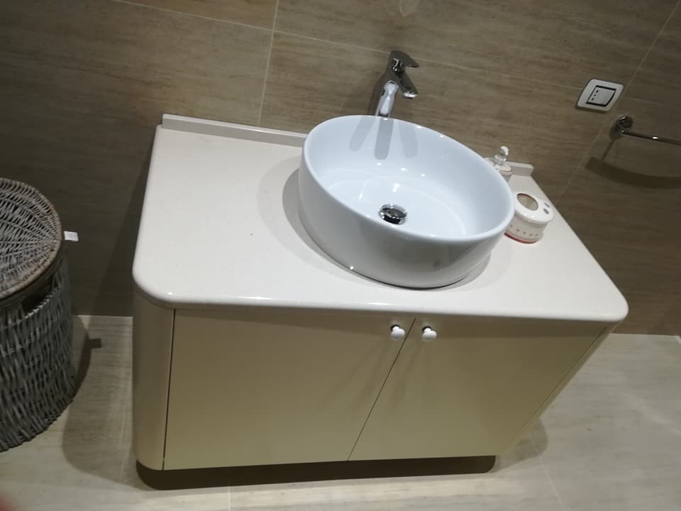 soluzioni di arredo bagno in legno