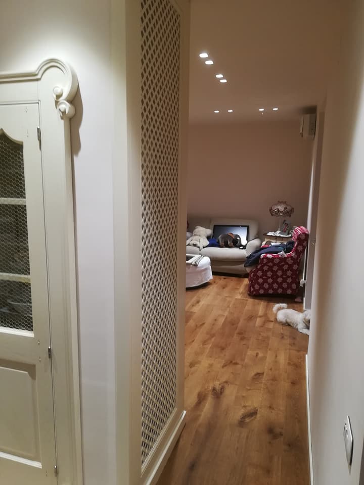 produzione boiserie in legno su misura