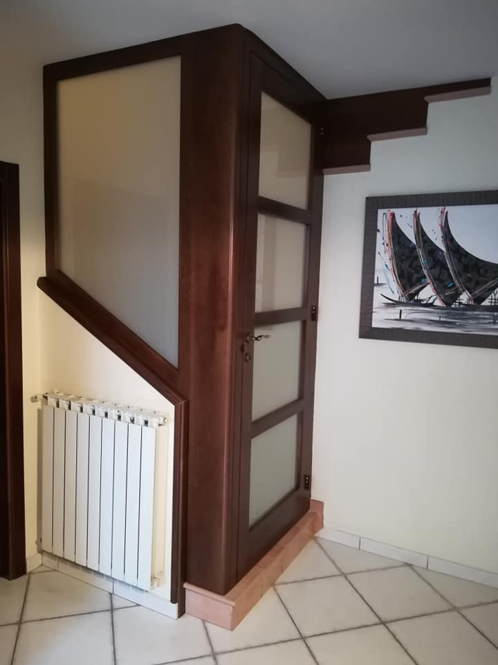 produzione porte in legno su misura